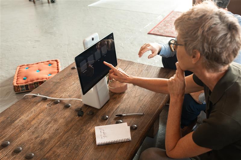 Digitalisierung Bildung; KI Bildung, Digitale Bildung, Kompetenzzentrum; KI; Bildungsforschung, Schule, Nutzung von Lernplattformen